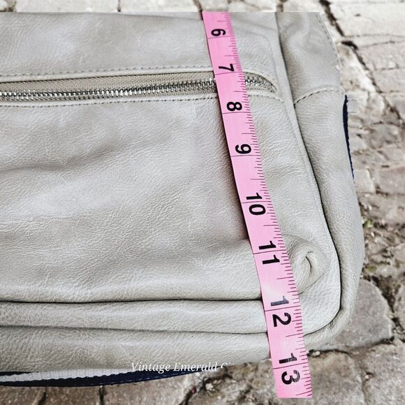 Faux Leather Gray Backpack Blue And White Belt Straps Travel Work Unisex READ - Picture 10 of 15